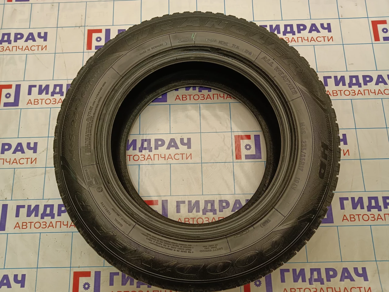 Шина летняя Goodyear Wrangler HP 235/65 17